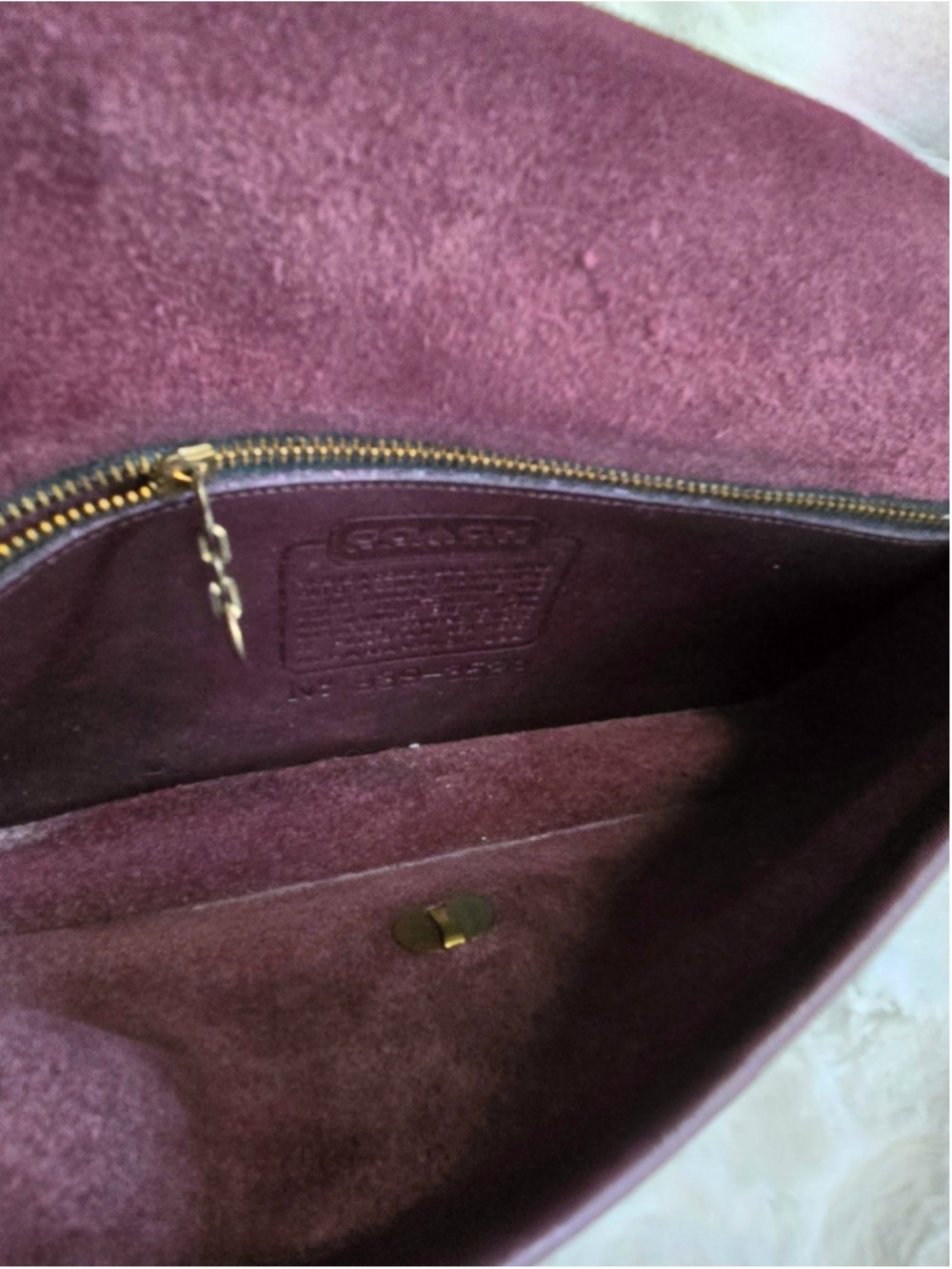 Vintage Coach Dinky Burgandy Leather Crossbody Bag - Picture 6 of 13